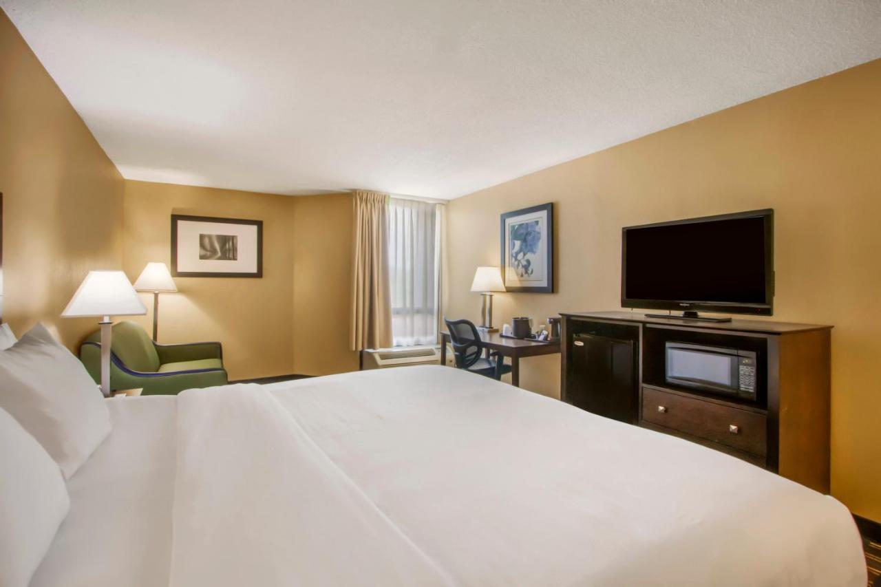 Clarion Inn Asheville Airport Fletcher Dış mekan fotoğraf