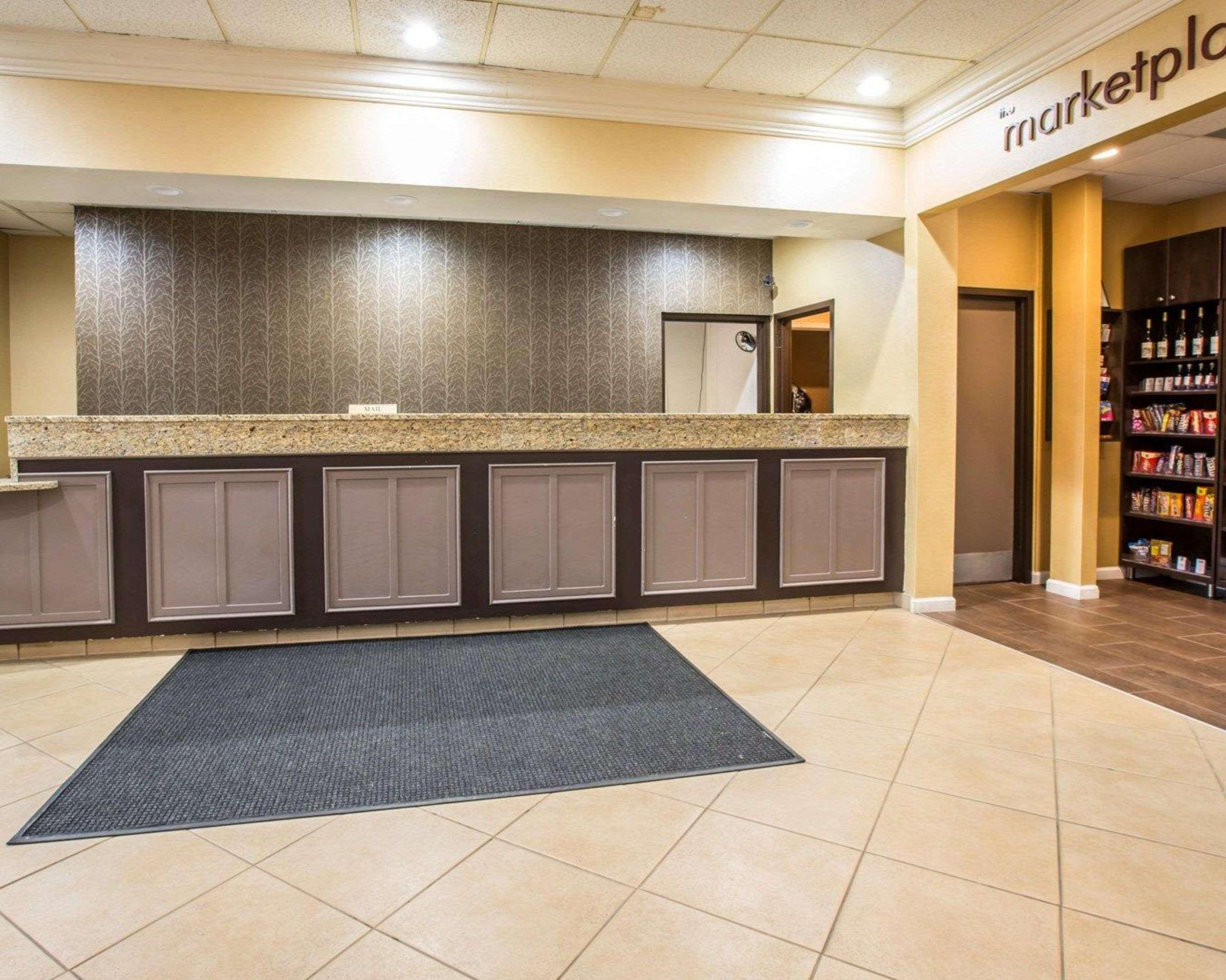 Clarion Inn Asheville Airport Fletcher Dış mekan fotoğraf