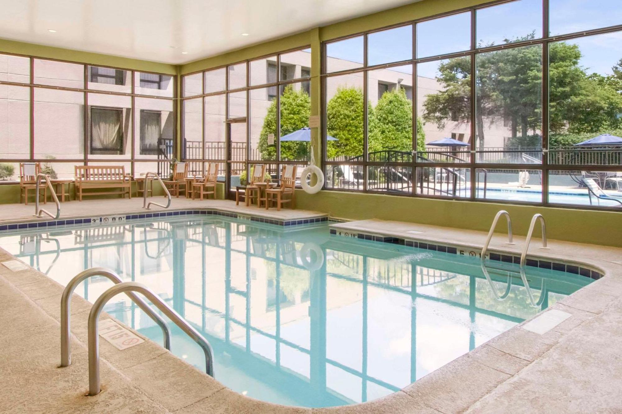 Clarion Inn Asheville Airport Fletcher Dış mekan fotoğraf